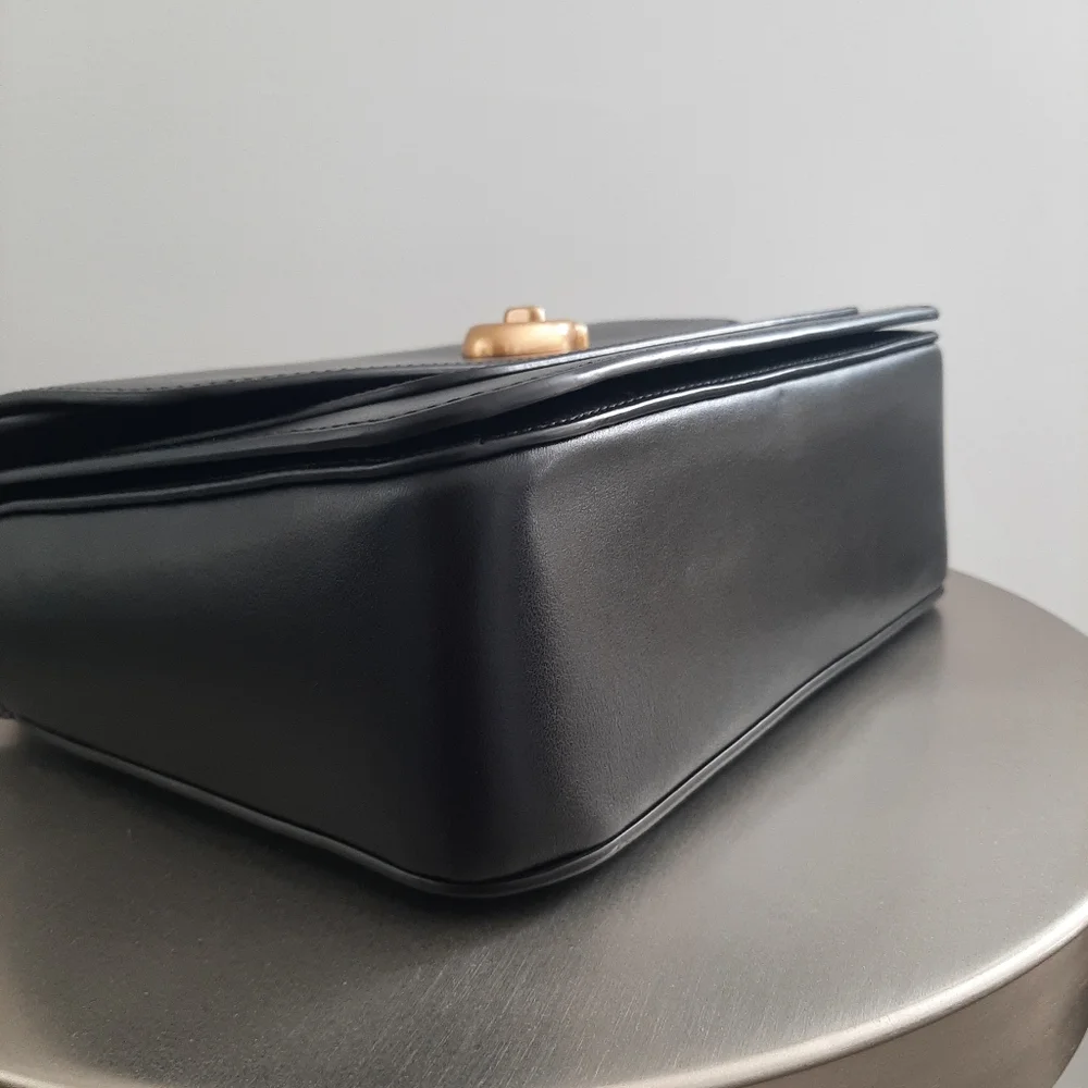 Coach Madison Shoulder Bag - Picture 9 of 11